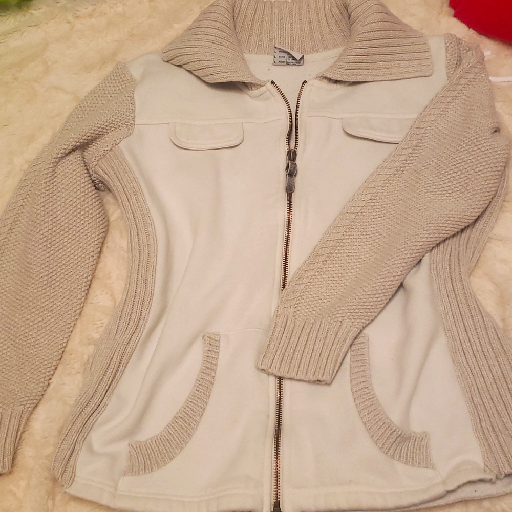 Columbia Zip Up